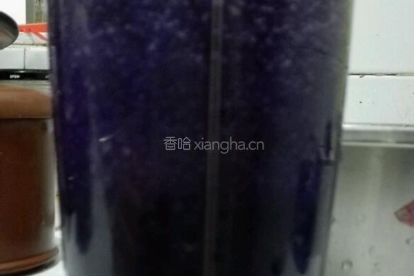 紫色面条的做法图解1