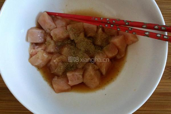 鸡米花（孜然味）的做法图解2