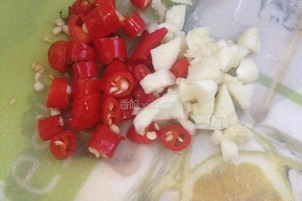 猪肉炒豆腐的做法图解2