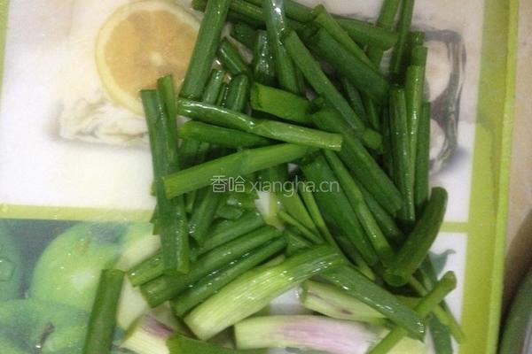猪肉炒豆腐的做法图解3