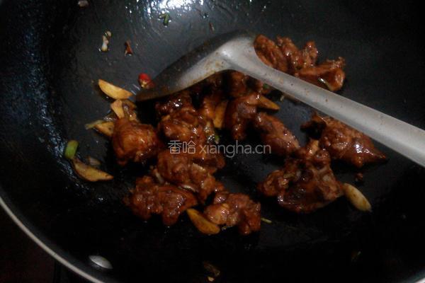 蘑菇炖排骨的做法图解8