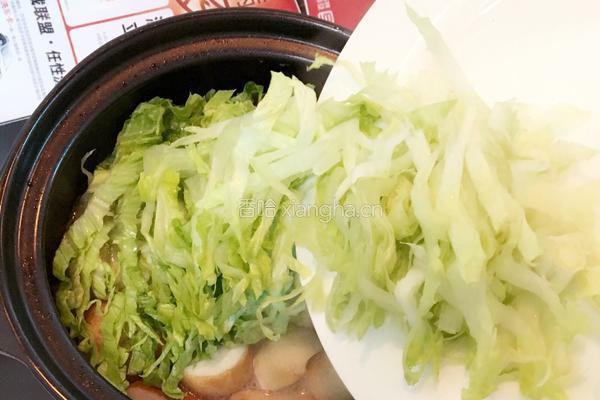 砂锅生菜肉丸煲的做法图解10