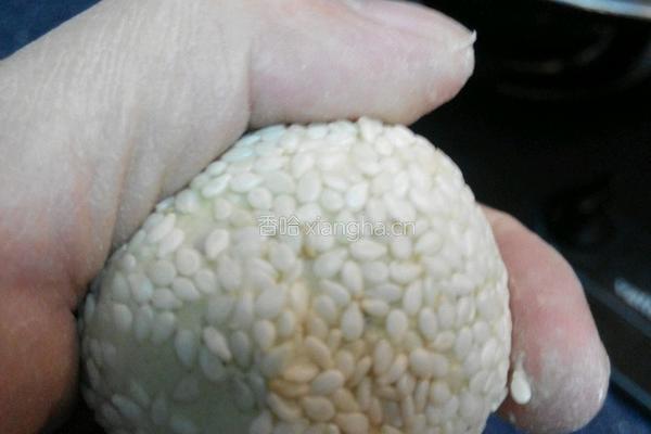 炸番薯丸子的做法图解7