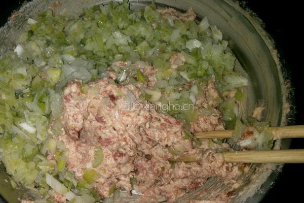羊肉萝卜饺子的做法图解8