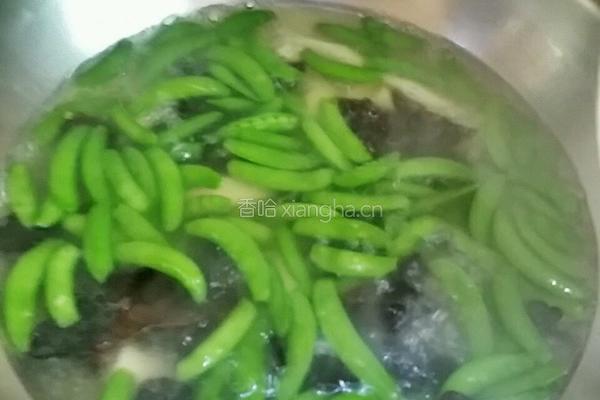 甜豆炒牛肉的做法图解2