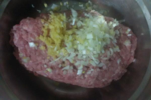清水肉丸的做法图解1