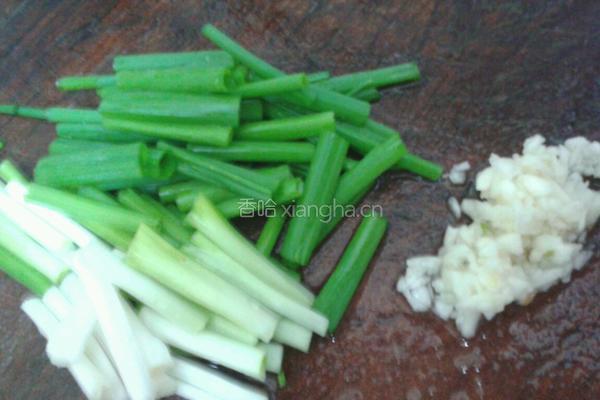 瘦肉土豆片的做法图解2
