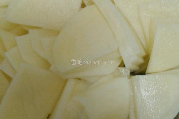 瘦肉土豆片的做法图解3