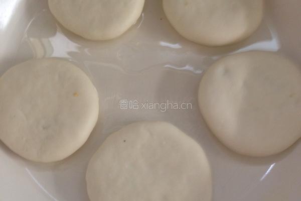 荠菜鸡蛋发面饼的做法图解7