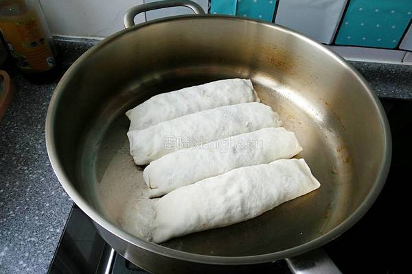 褡裢牛肉白菜卷的做法图解13