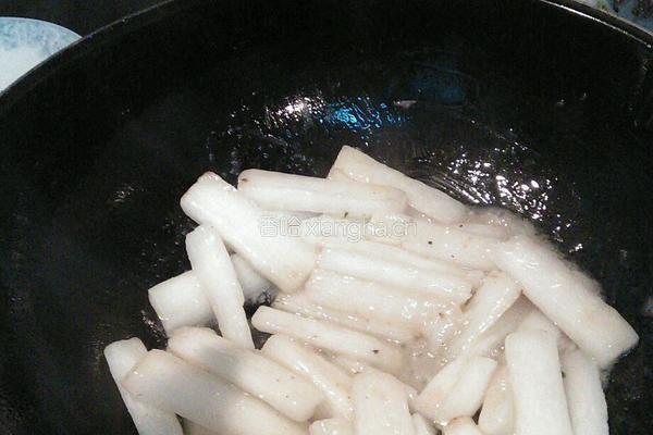 青椒炒山药的做法图解3