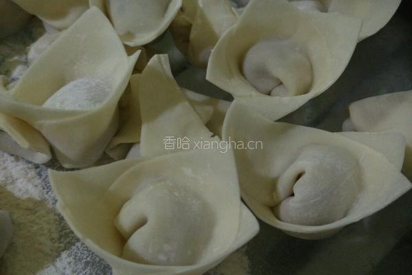 猪肉玉米馄饨的做法图解7