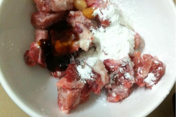蒸豆豉排骨的做法图解2