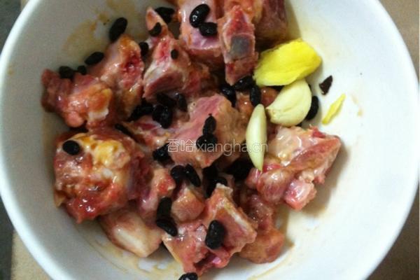 蒸豆豉排骨的做法图解3