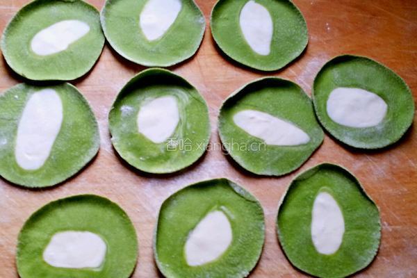 白菜（百财）饺子的做法图解13