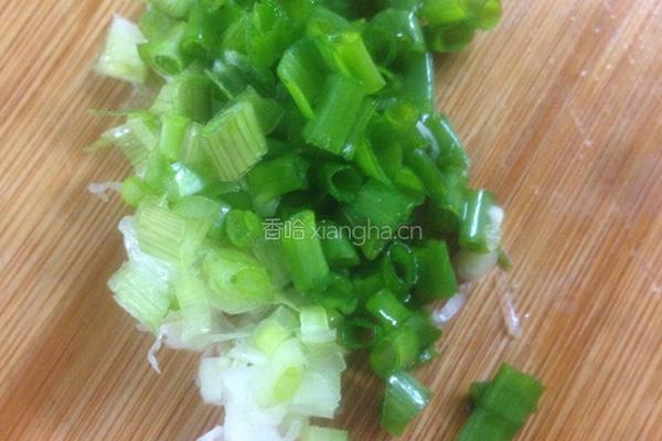 荞头包菜饭的做法图解3