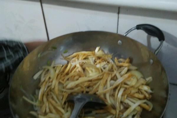 肉丝炒杏鲍菇的做法图解8