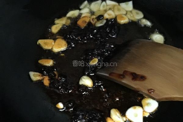 老干妈辣酱炒藕片的做法图解6