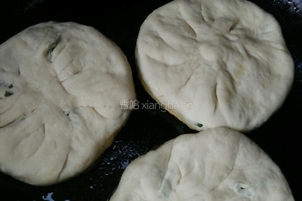 韭菜鸡蛋火烧的做法图解12