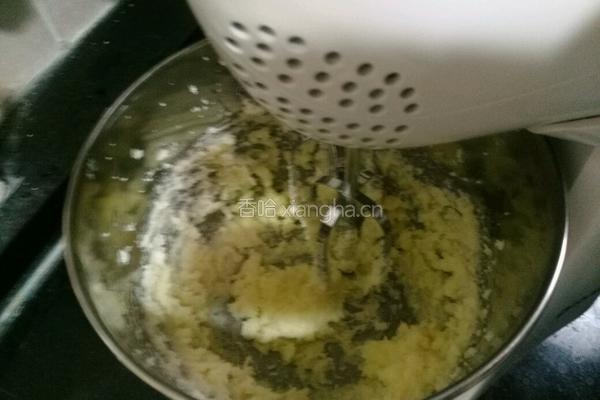 椰香蜜豆马芬的做法图解3