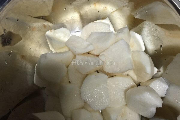 山药玉米排骨汤的做法图解2