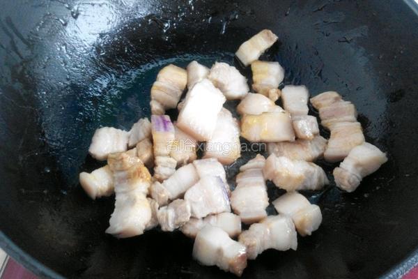 红烧肉炖干豆角的做法图解5
