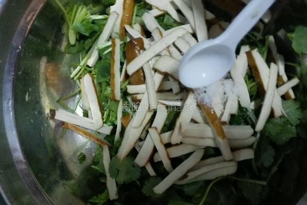 凉拌香菜香干丝的做法图解6