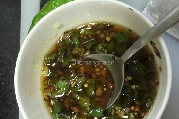 皮蛋豆腐的做法图解5