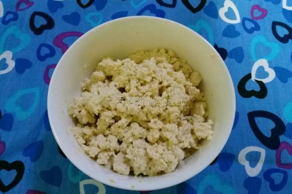 尖椒豆腐酿的做法图解1