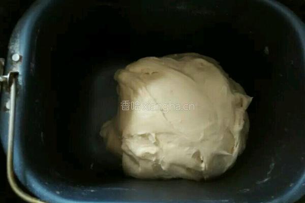 面包机豆沙面包的做法图解1
