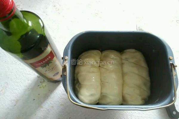 面包机豆沙面包的做法图解3