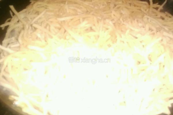 蒜苗豆牙肉炒饼的做法图解6