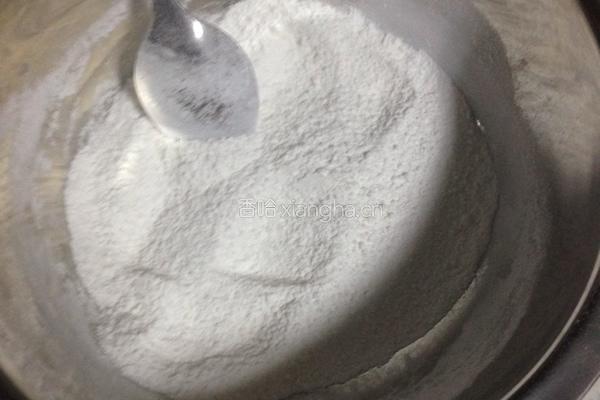 西米紫薯卷的做法图解2