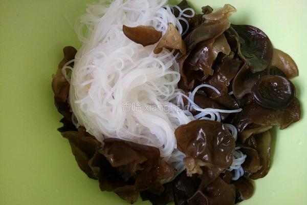 水晶小蒸包的做法图解2