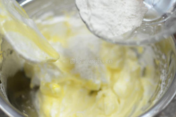 一款低脂缤纷水果蛋糕迎圣诞的做法图解7