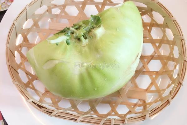 蒜蓉虾米炒芥菜头的做法图解1