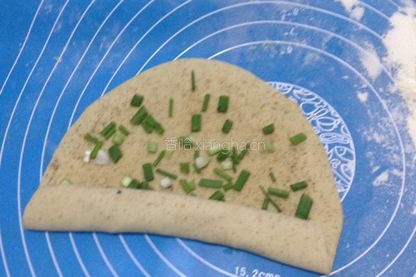 椒盐葱香饼的做法图解15