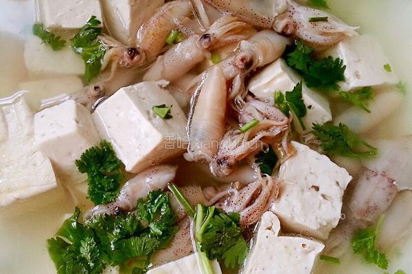 墨鱼仔炖豆腐的做法图解8