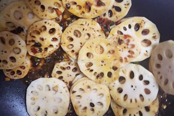 豆豉炒藕片的做法图解6