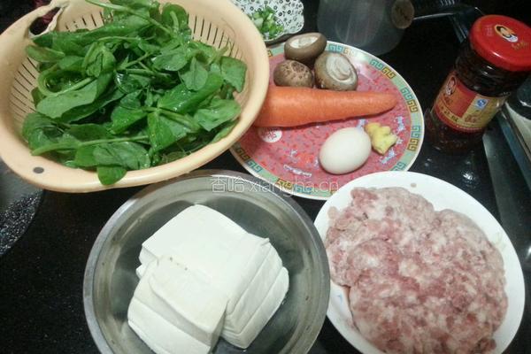 豆腐丸子汤的做法图解1