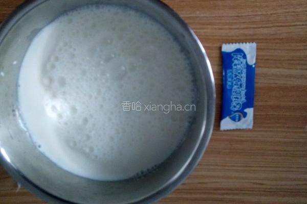 火龙果酸奶的做法图解2
