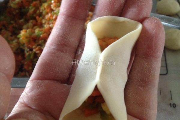 鸳鸯蒸饺的做法图解5