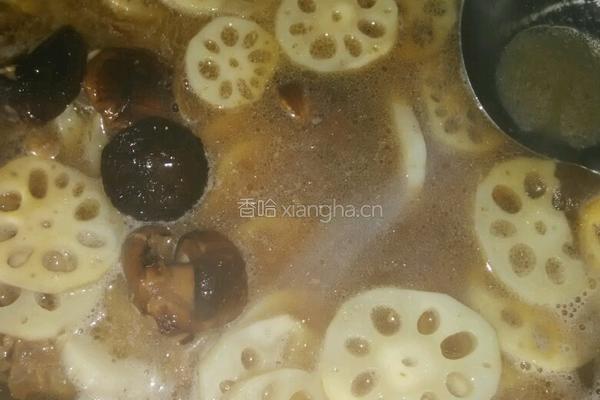 肉片香菇炖莲藕的做法图解9