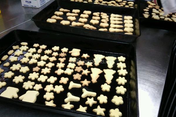 圣诞小饼干（简单）的做法图解7