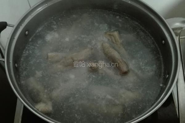 豆鼓焖排骨的做法图解2
