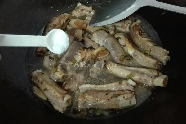 豆鼓焖排骨的做法图解8