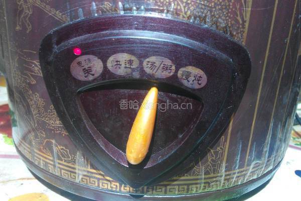 皮蛋瘦肉粥的做法图解4
