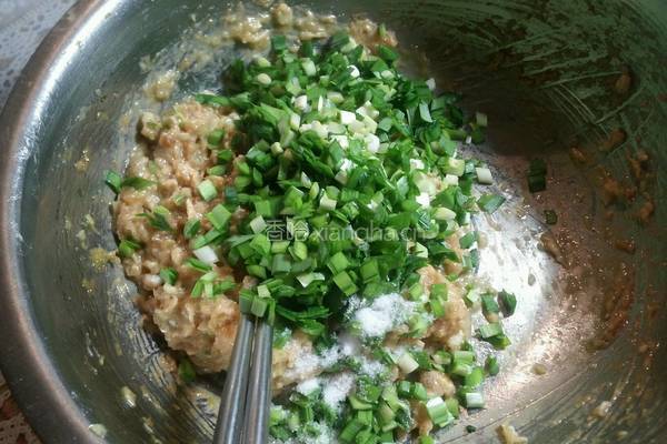 酸辣馄饨的做法图解1