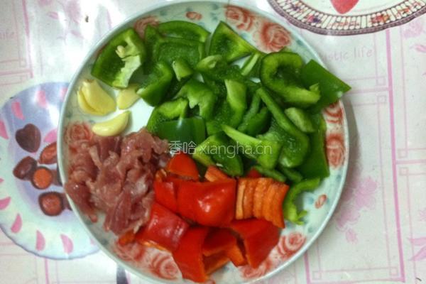 双椒蚝油杏鮑菇的做法图解1