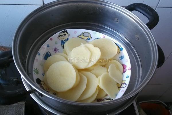 蔓越莓干土豆泥的做法图解2